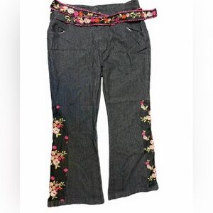 New Black Embroidered Floral Wide-Leg Pants